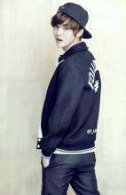 鹿晗帅气写真壁纸app v4.9.8 安卓版 2